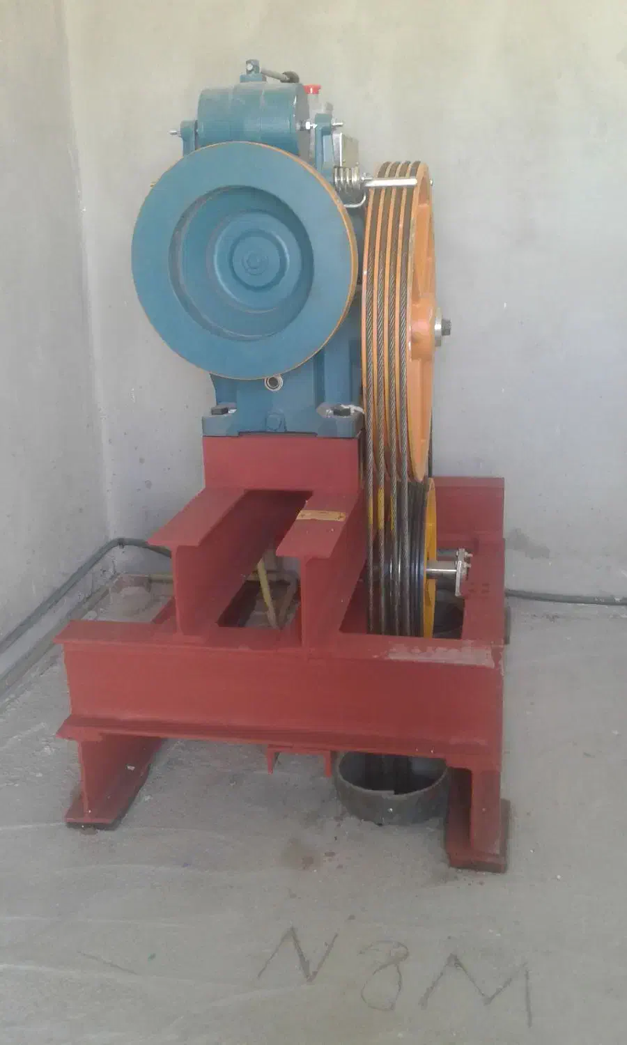 نصب و سرویس آسانسور|خدمات پیشه و مهارت|قزوین, |دیوار