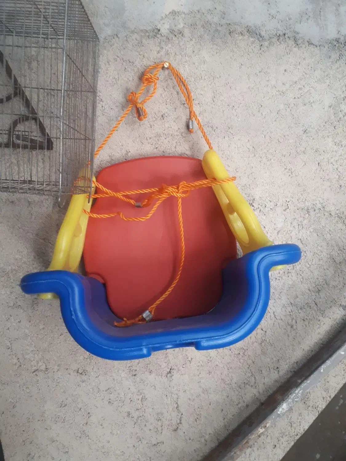 تاب کودکانه|اسباببازی بچه|دوگنبدان, |دیوار