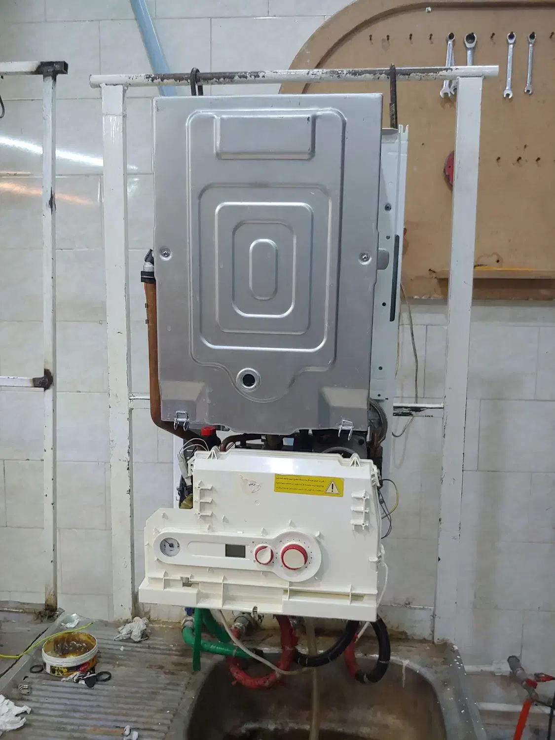 تعمیر و سرویس  پکیج.  ابگرمکن  محمدیه مهرگان|خدمات پیشه و مهارت|محمدیه-قزوین, |دیوار