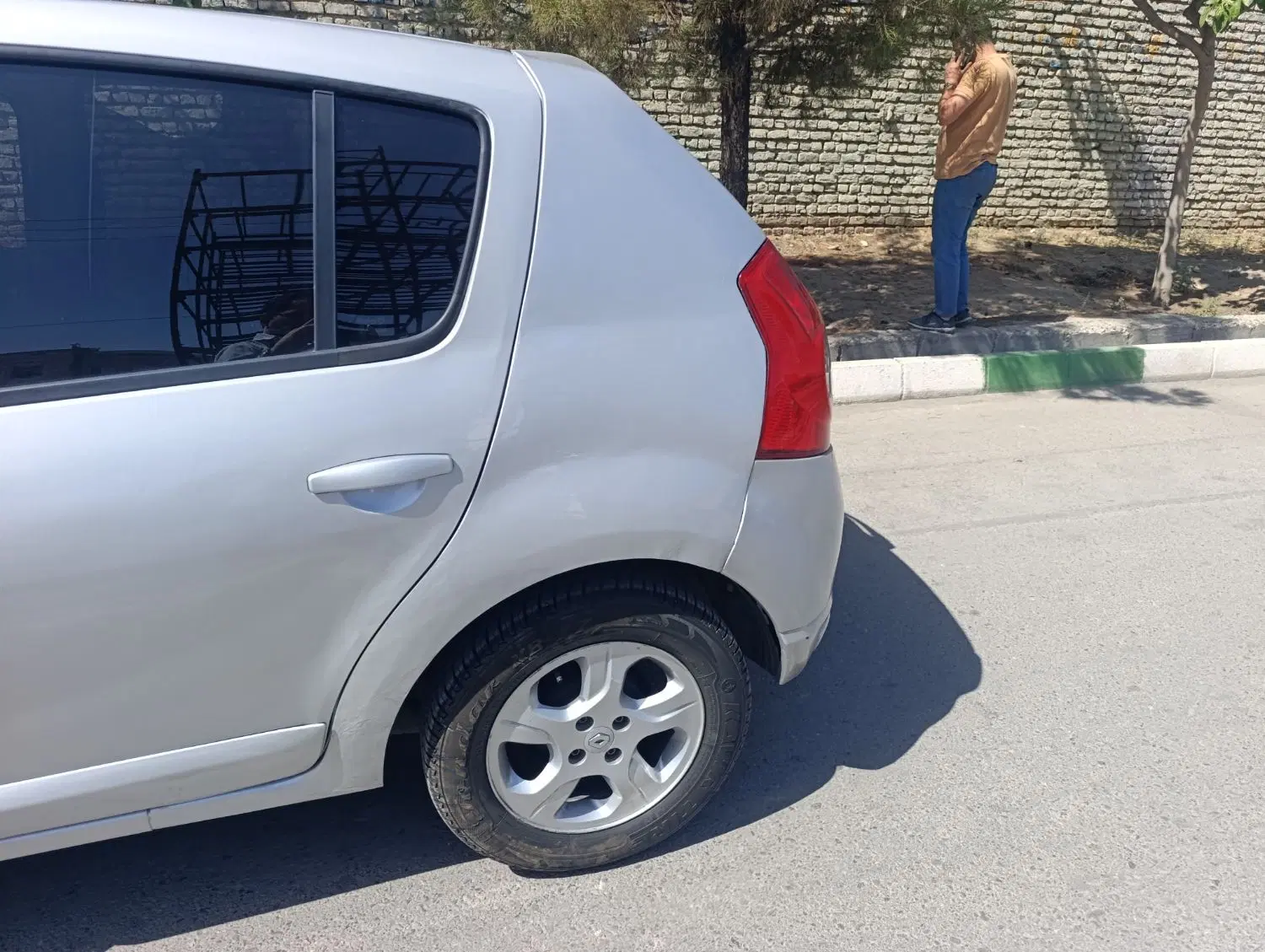 ساندرو اتومات|خودرو سواری و وانت|مشهد, شاهد (شهرک غرب)|دیوار