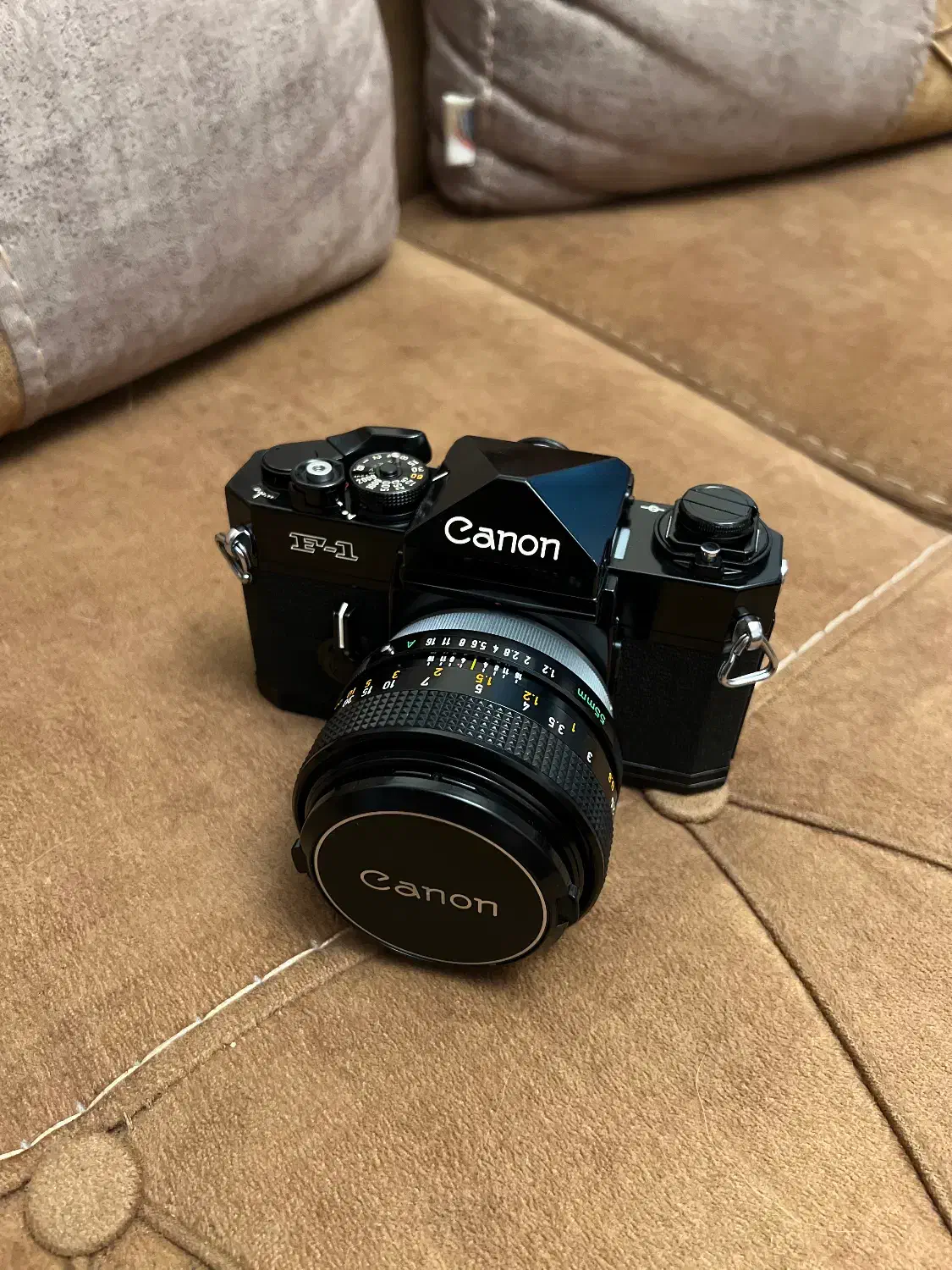 دوربین آنالوگ کانن F1 با لنز 55mmF1.1.2SSC|دوربین عکاسی و فیلم‌برداری|تهران, پامنار|دیوار