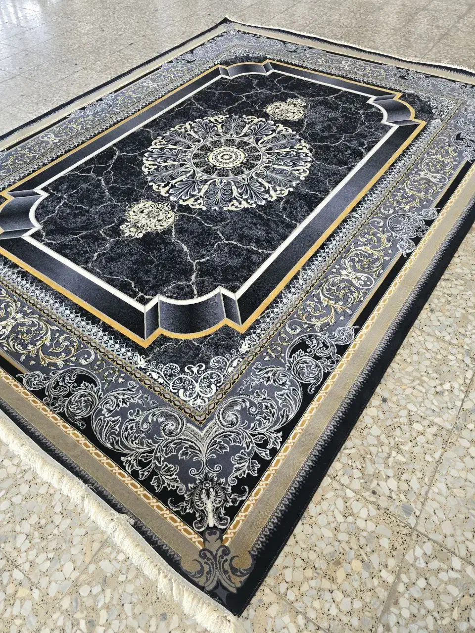 فرش اصفهان موج 1000 شانه تراکم 3000|فرش|تهران, شهرک شریعتی|دیوار