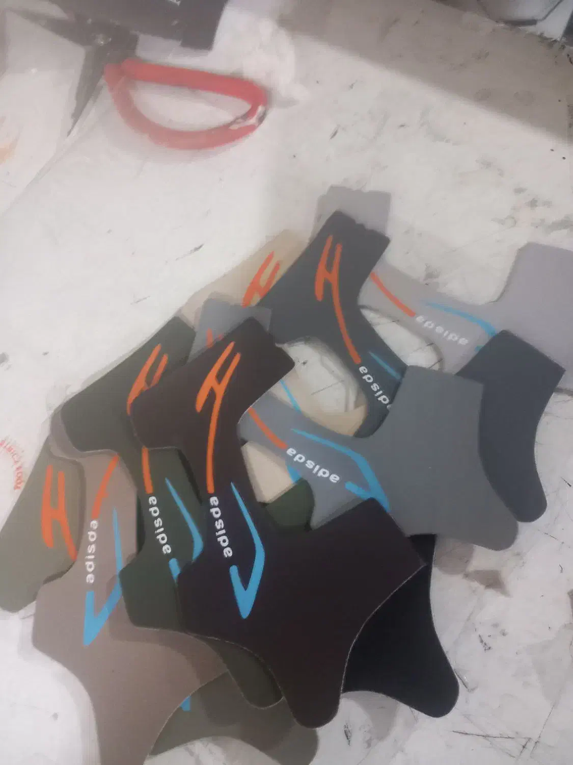 نیرو چاپ سیلک دمپایی|استخدام صنعتی، فنی، مهندسی|قم, سعادتی|دیوار