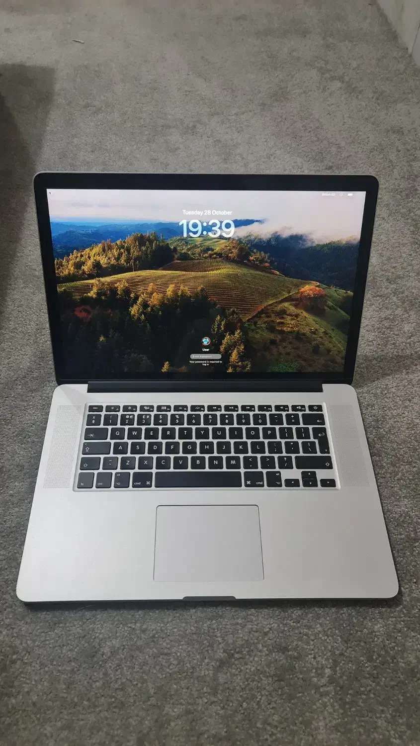 مک بوک پرو|رایانه همراه|اصفهان, باغ نگاره|دیوار