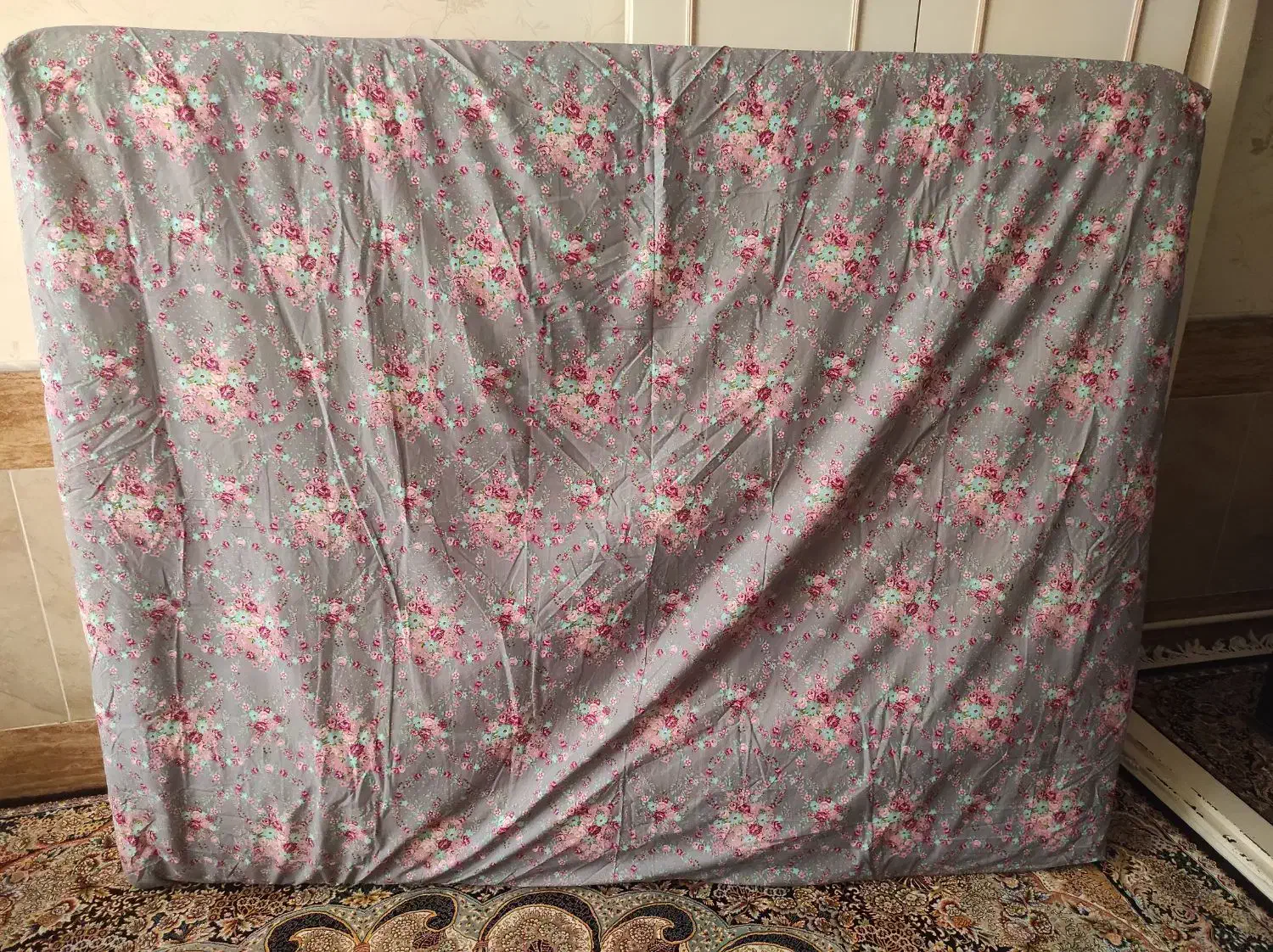 تشک تخت|تشک تختخواب|قم, حنیف نژاد|دیوار