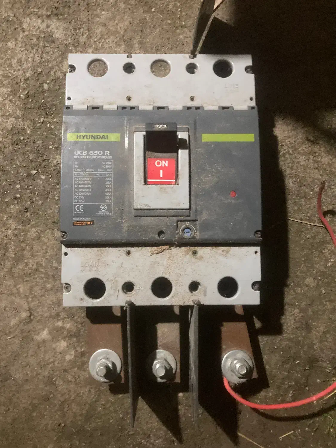 کلید ۳ فاز هیوندای|ابزارآلات|بابل, |دیوار