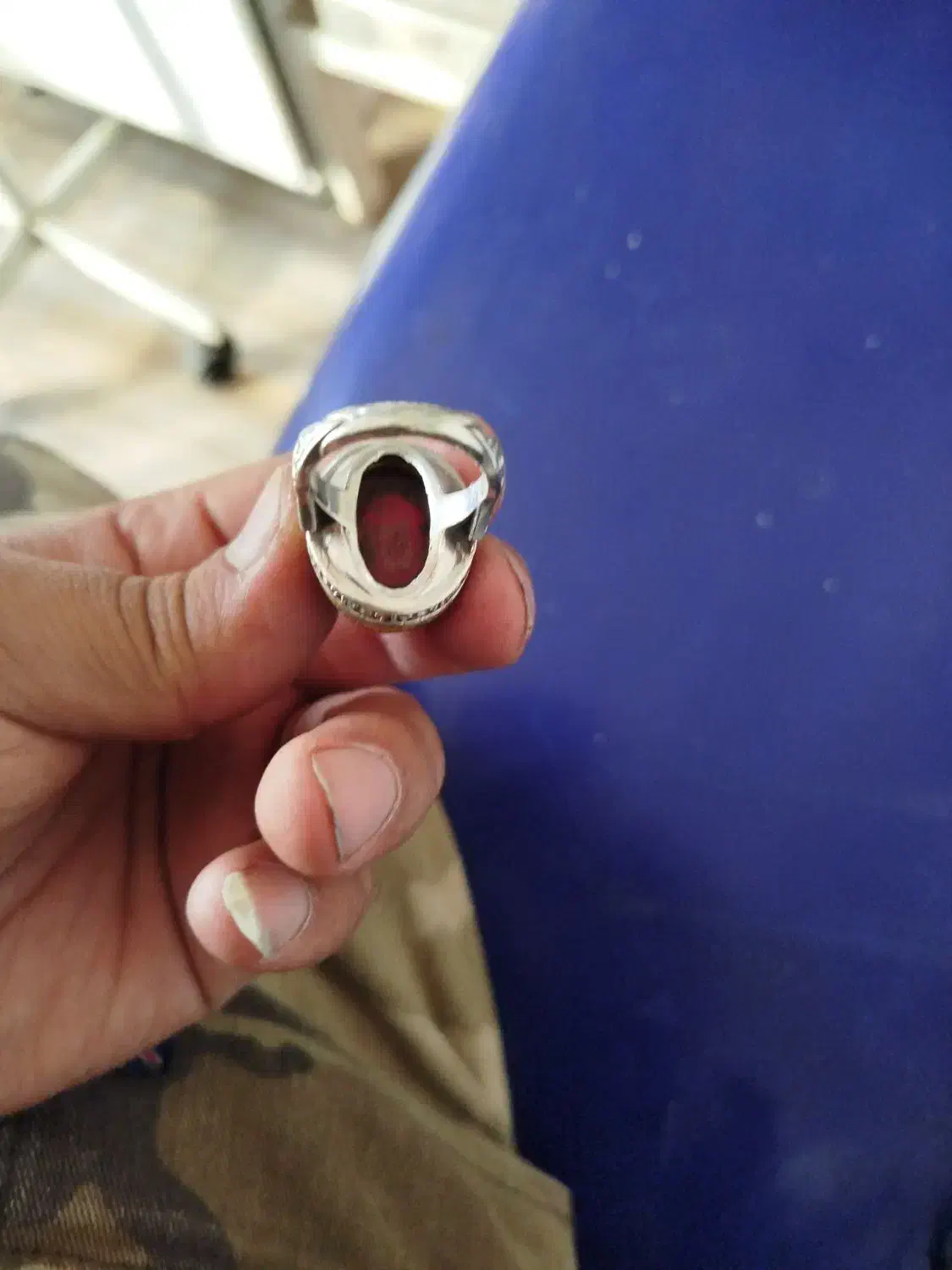 انگشتر یاقوت|بدلیجات|شیراز, کوشک میدان|دیوار