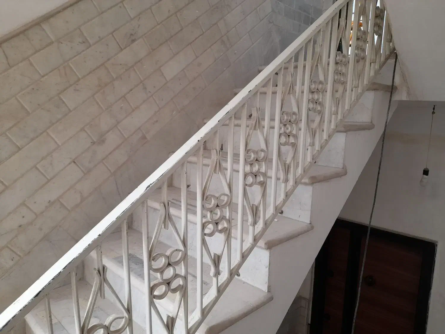 نرده آهنی|مصالح و تجهیزات ساختمان|قم, باغ کرباسی|دیوار