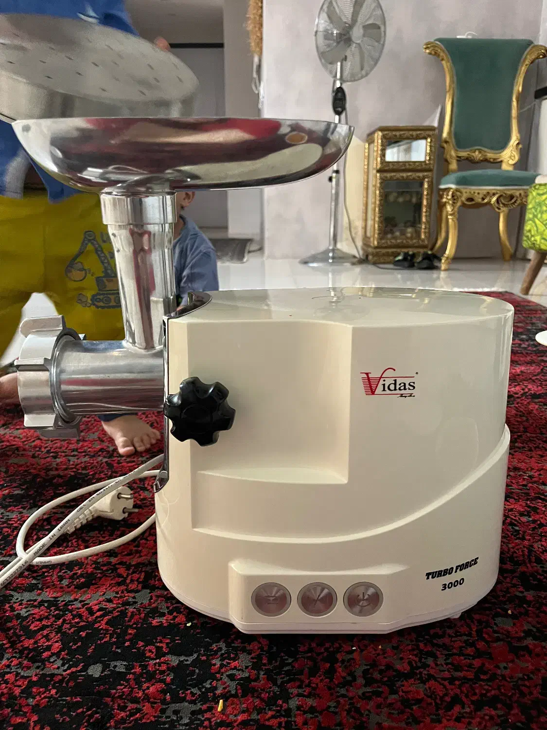 چرخ گوشت|خردکن، آسیاب، غذاساز|مشهد, چهارچشمه|دیوار