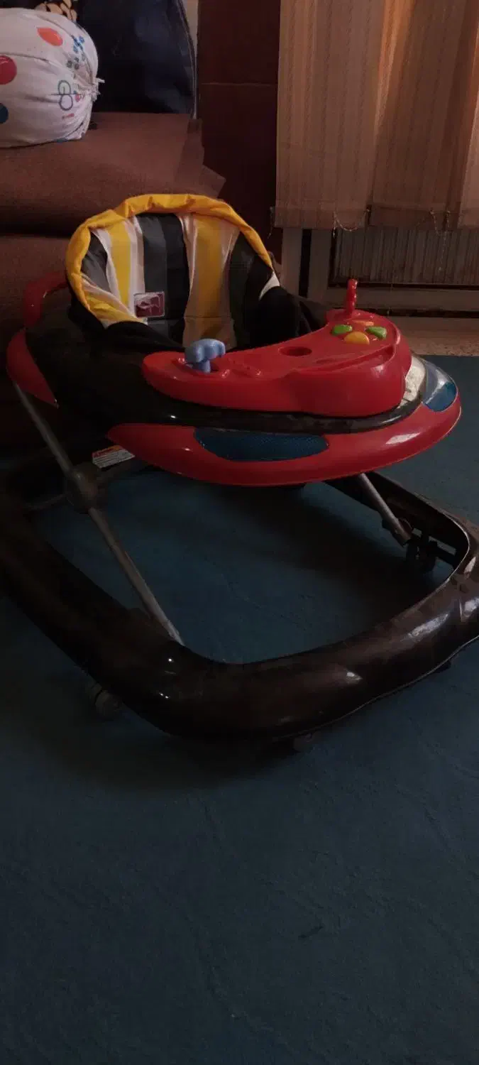 روروعک|اسباب و اثاث بچه|فلاورجان, |دیوار