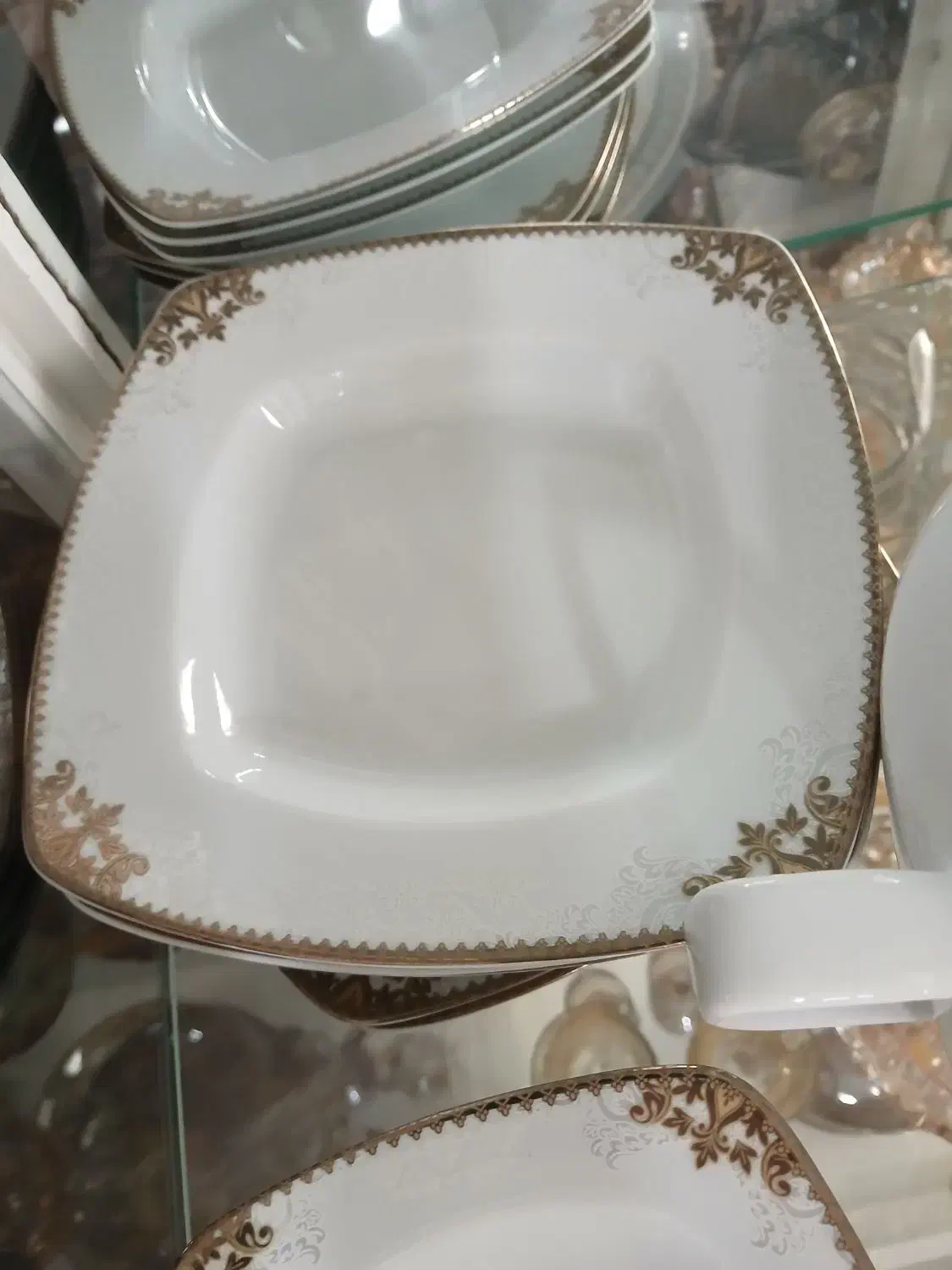 سرویس چینی توس|ظروف سرو و پذیرایی|برخوار, |دیوار