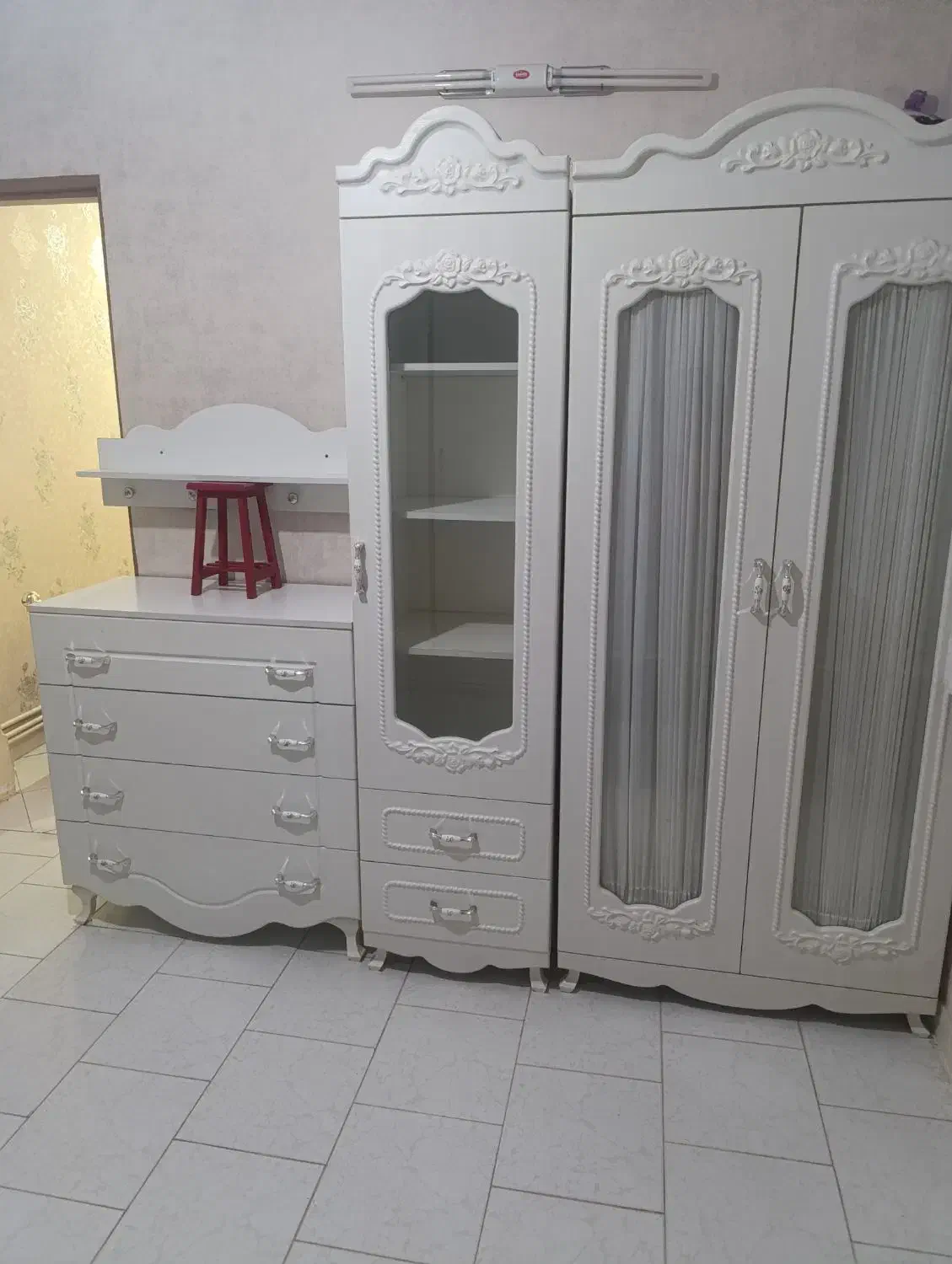 سرویس کمد و دراور کودک|اسباب و اثاث بچه|اندیشه, اندیشه فاز ۱|دیوار