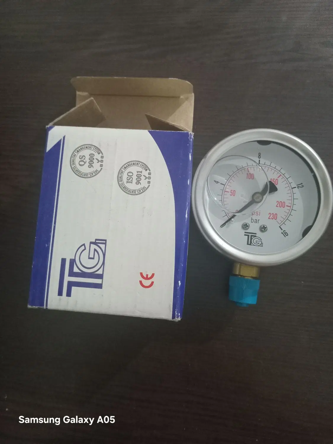 گیج|کولر گازی و فن‌کوئل|باغستان, |دیوار