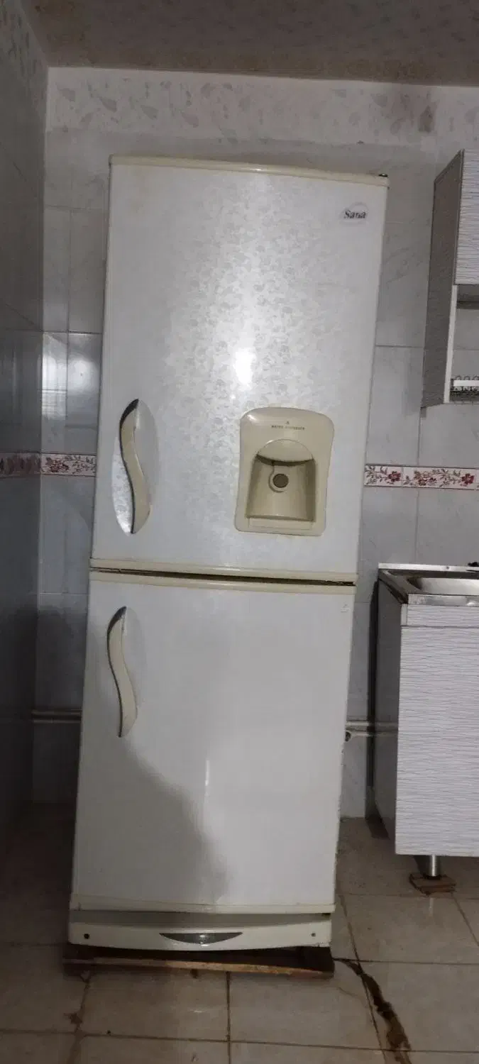 یخچال و کابینت آشپزخانه|یخچال و فریزر|مرند, |دیوار