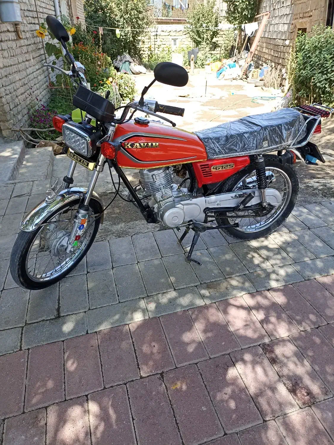 دو تا موتور مزاییده معاوضه با اسب یا گوشی|موتورسیکلت|سیلوانه, |دیوار