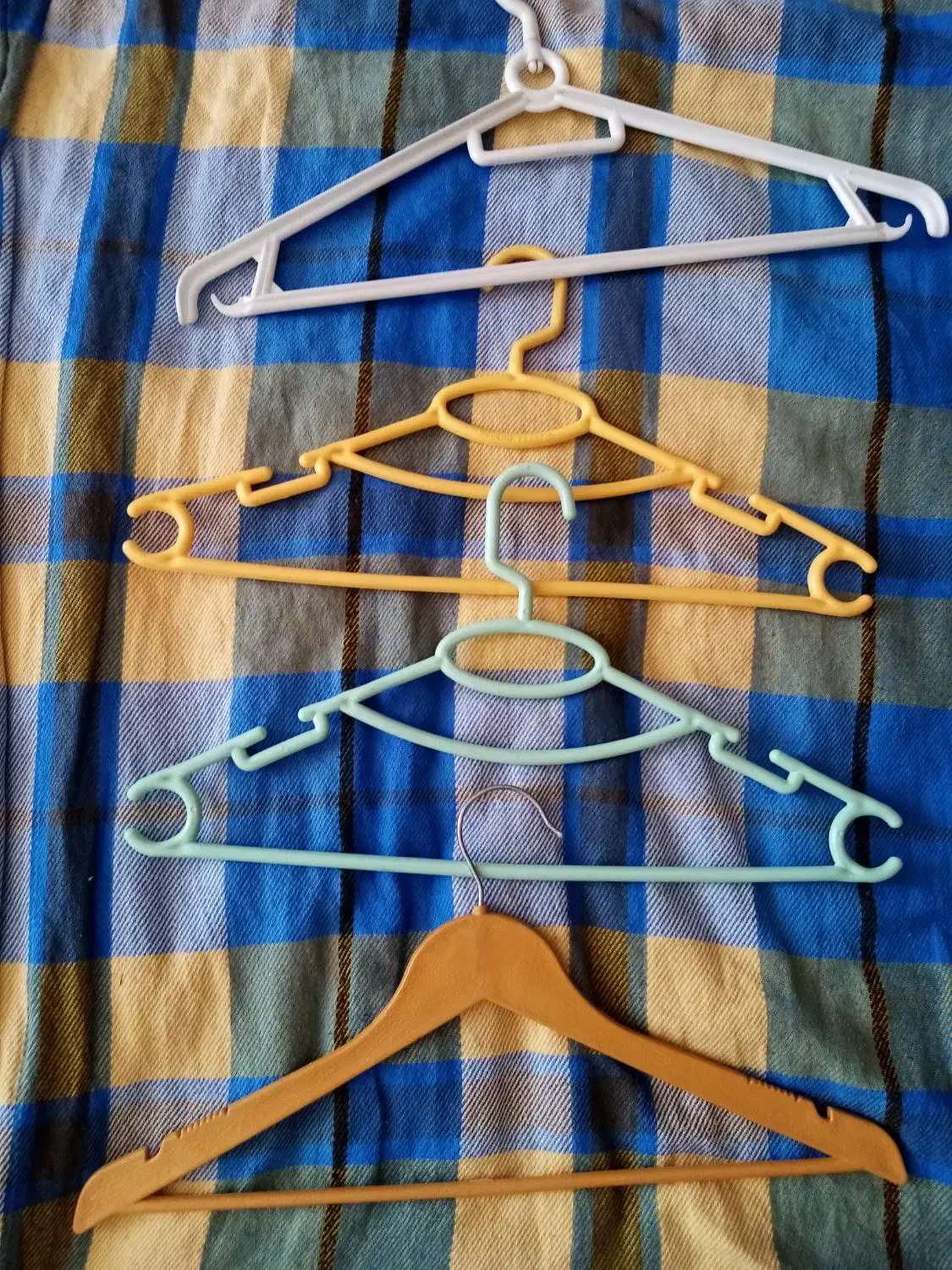 چوب لباسی ورگال|بندرخت و رختآویز|شیراز, دست خضر|دیوار