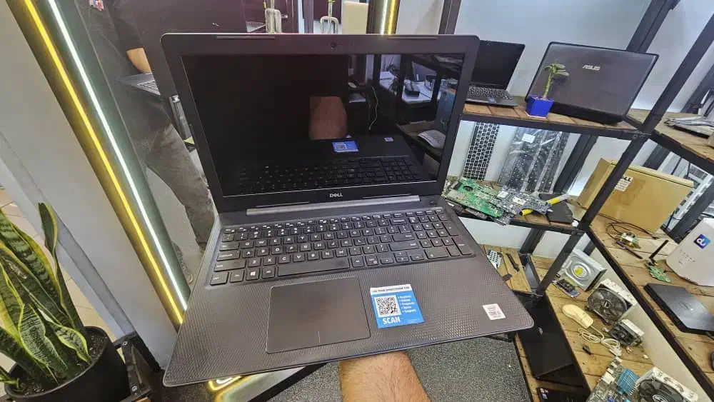 لپ تاپ Dell نسل ۱۰ (Dell Inspiron 3593)|رایانه همراه|اصفهان, باغ نگاره|دیوار