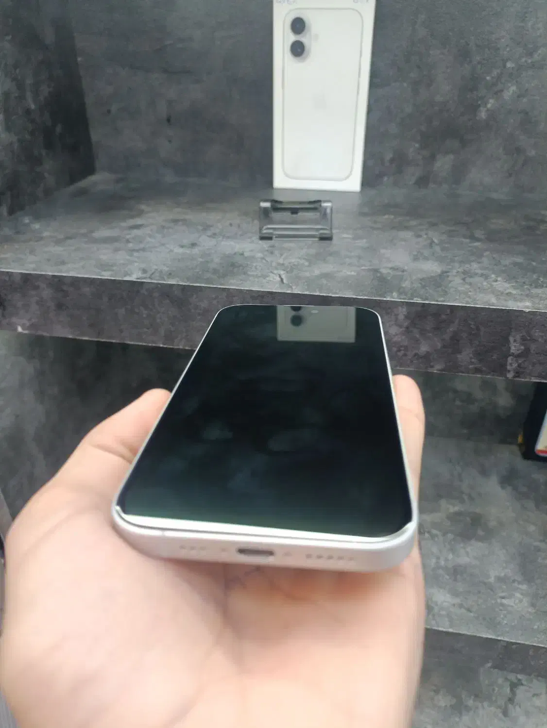 16نرمال/256G/بدون چک/|موبایل|اصفهان, مفتح|دیوار