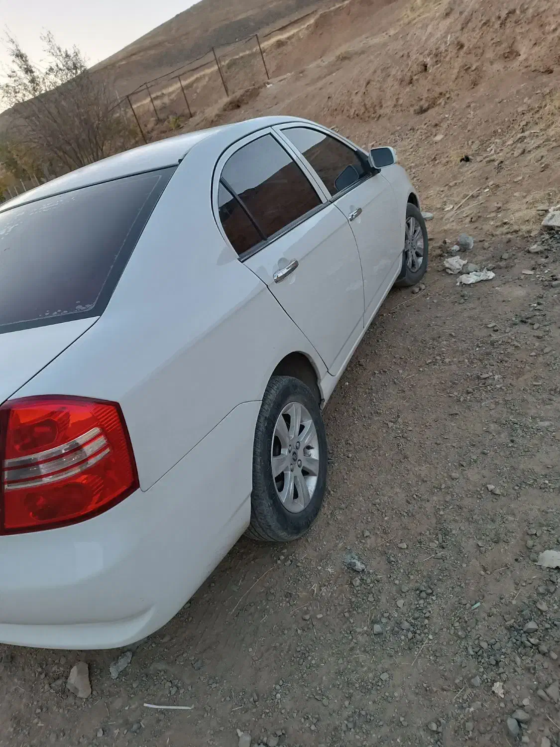 ماشین لیفان 1600|خودرو سواری و وانت|سنندج, |دیوار