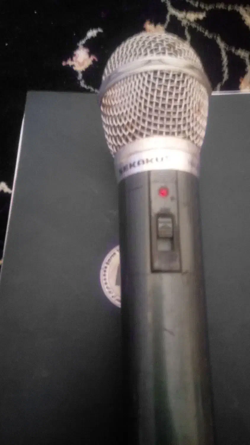 میکروفن بی سیم|سیستم صوتی خانگی|اندیشه, اندیشه فاز ۱|دیوار