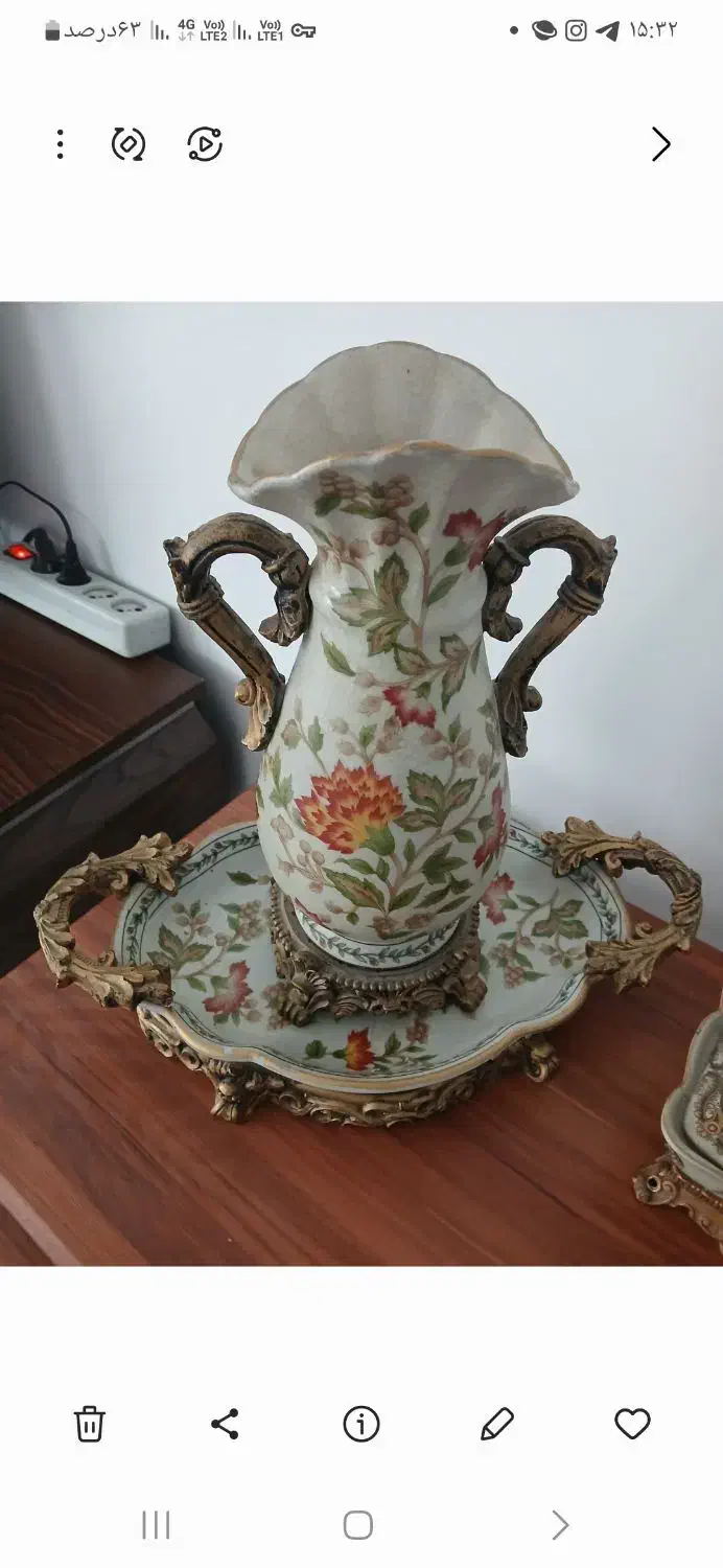 گلدان و میوه خوری طرح زیرخاکی|کلکسیون اشیاء عتیقه|ارومیه, |دیوار