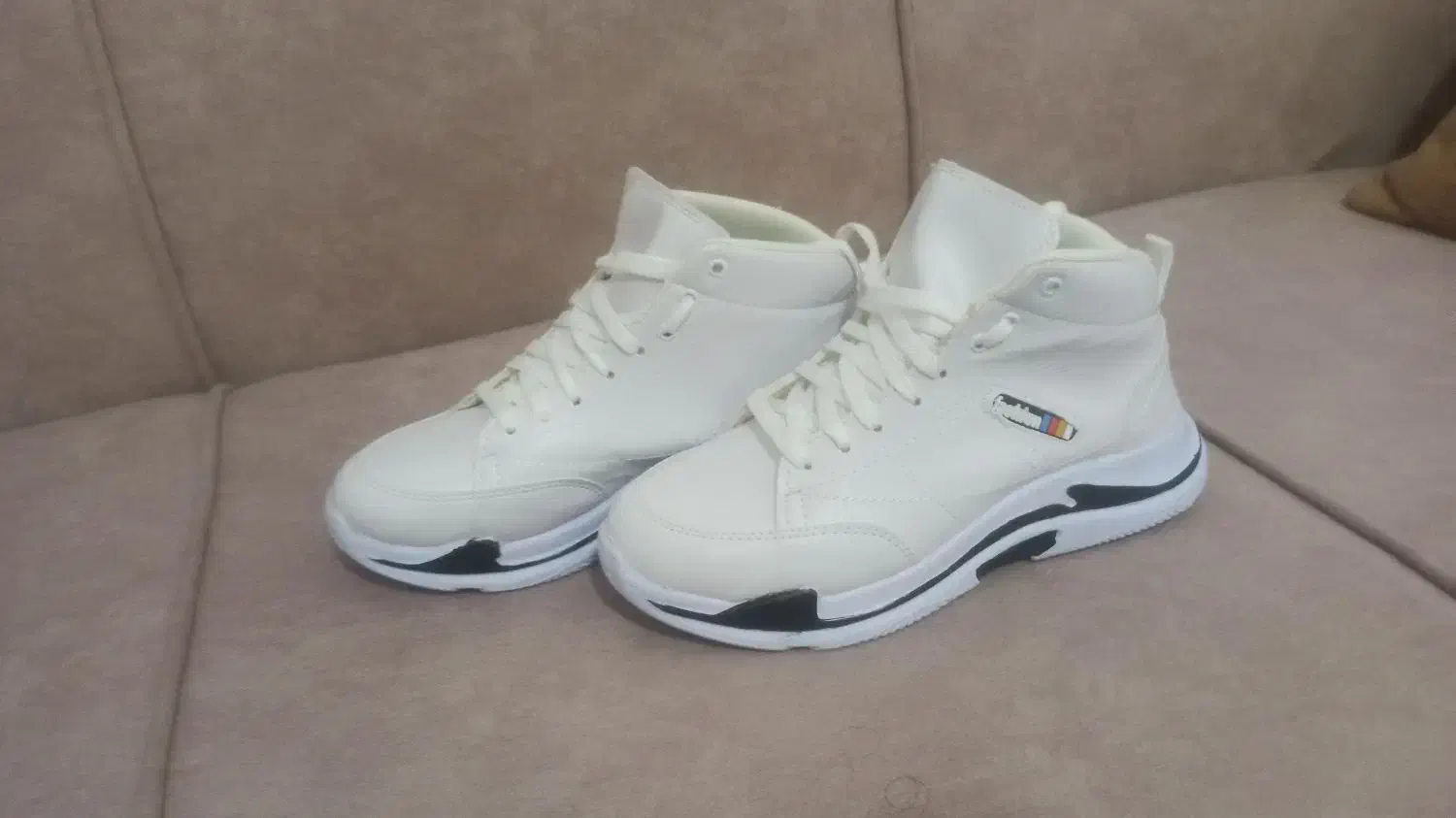 کفش اسپورت 42|کیف، کفش، کمربند|ارومیه, |دیوار