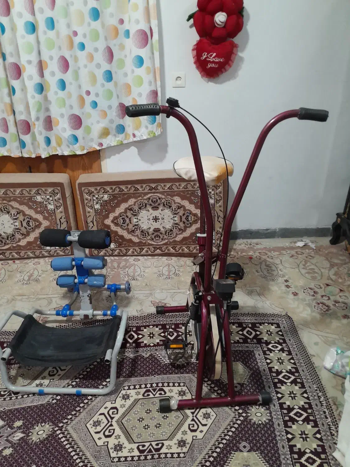 دوچرخه ثابت با دراز نشست سالم|تجهیزات ورزشی|قم, شهرک مهدیه|دیوار