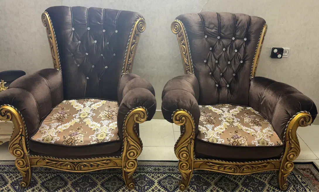 مبل 7 نفره خیلی تمیز|مبلمان خانگی و میز عسلی|کرج, حصارک پایین|دیوار