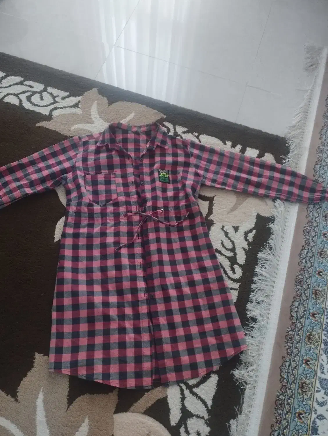 لباس دخترانه|لباس|بابل, |دیوار