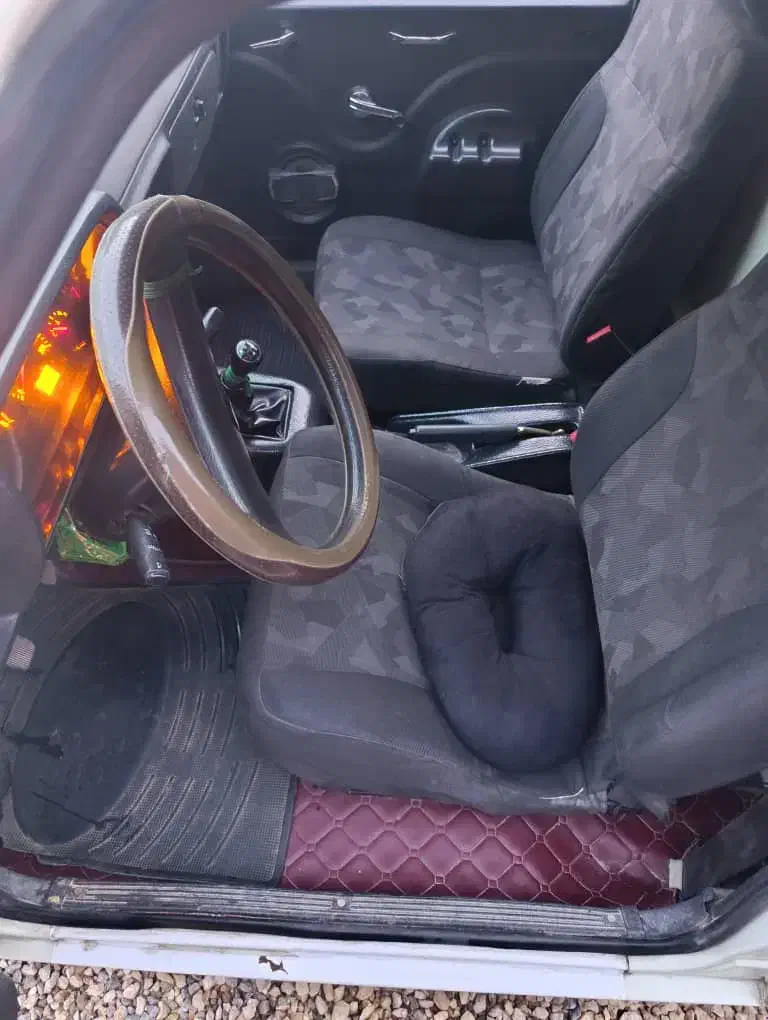 ماشین پیکان وانت|خودرو سواری و وانت|زیلائی, |دیوار