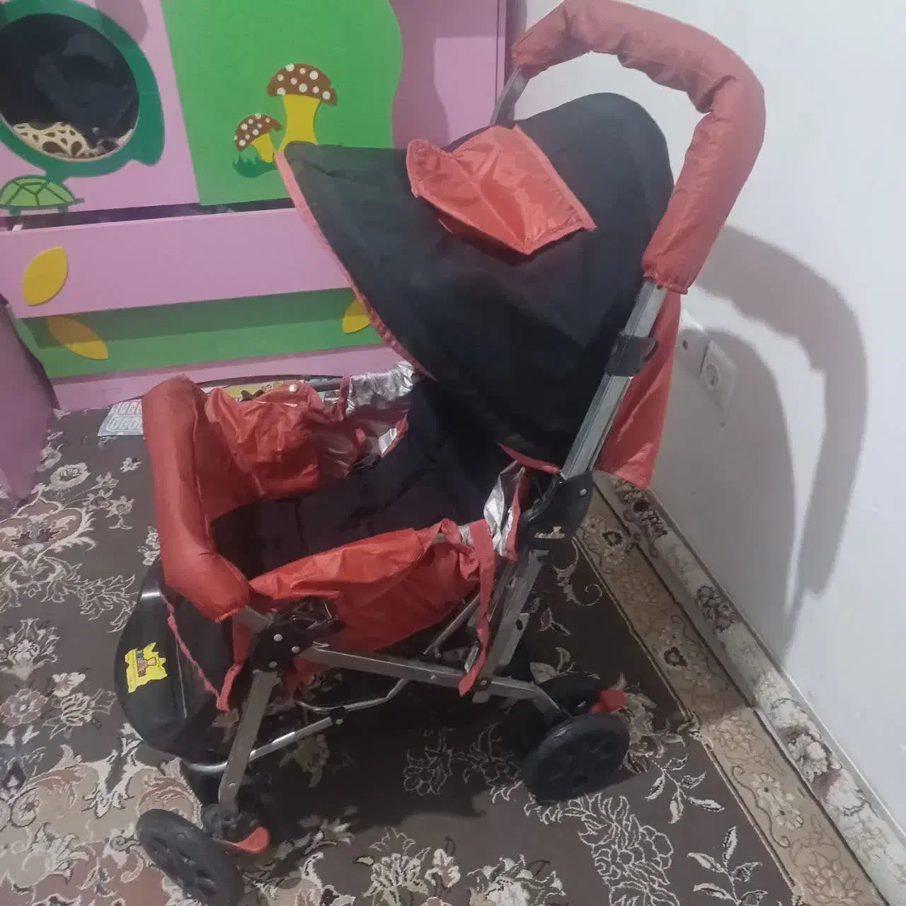 کالسکه کودک تمیز|کالسکه و لوازم جانبی|خمینیشهر, |دیوار