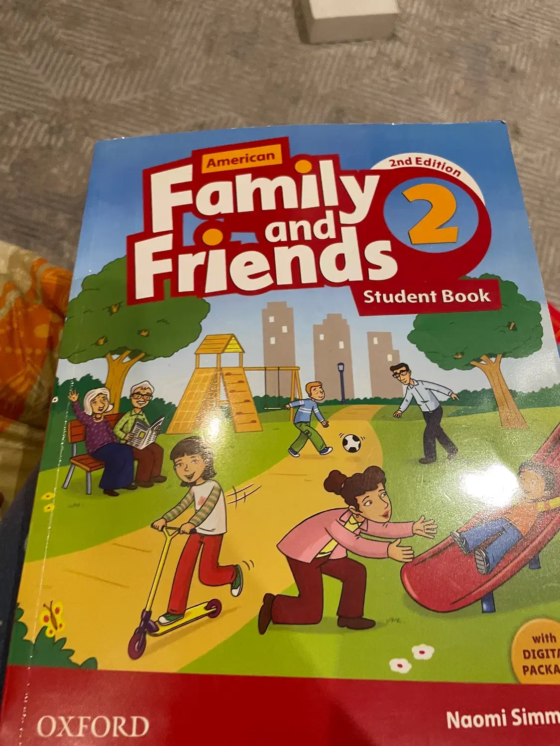 Family friendکتاب زبان|کتاب و مجله آموزشی|تهران, ازگل|دیوار