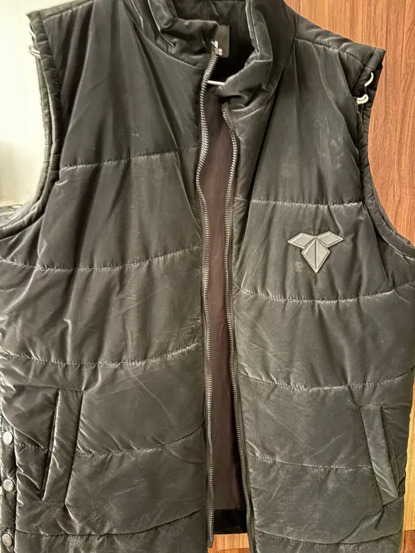 پافر مردانه|لباس|مشهد, سجاد شهر|دیوار