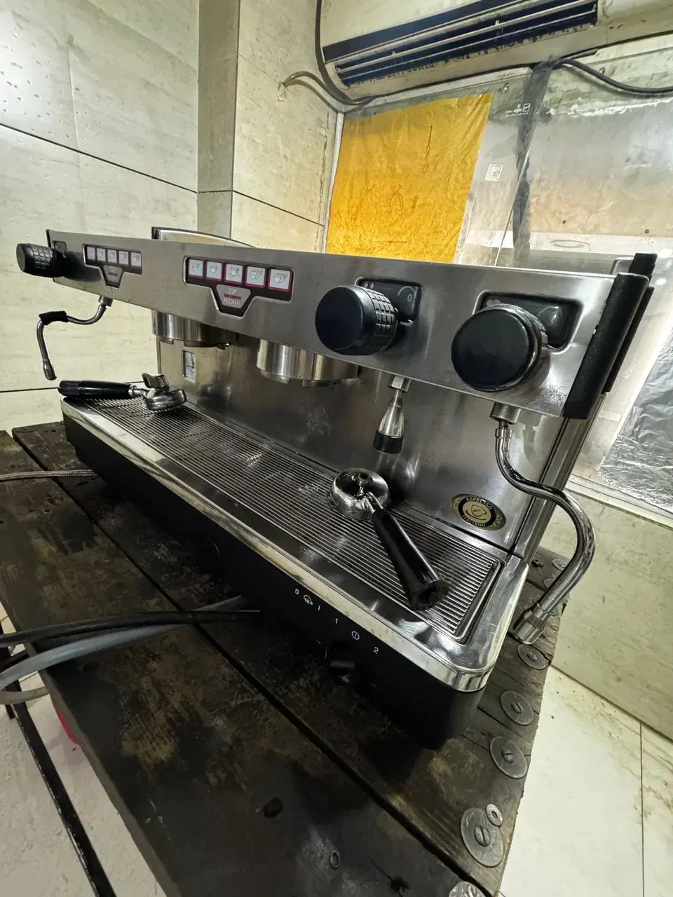 جیمبالیm27|کافی‌شاپ و رستوران|کارون, |دیوار