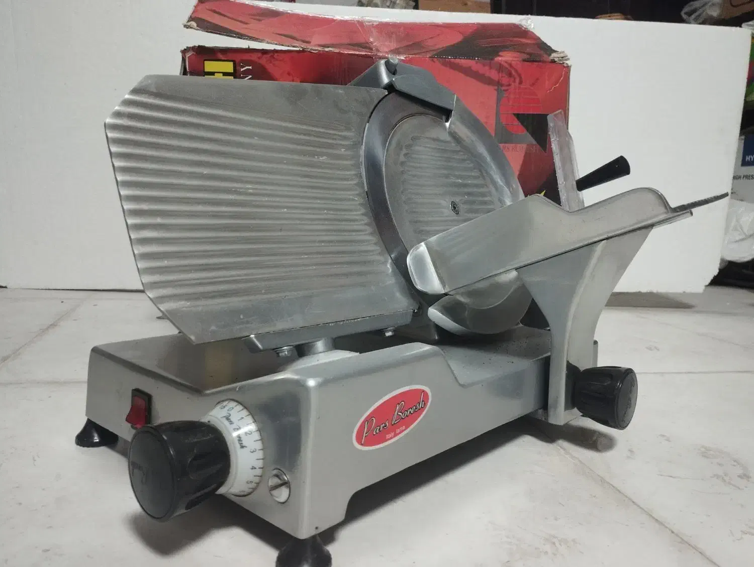 کالباس بر پارس برش در حد نو|فروشگاه و مغازه|پرند, فاز ۶|دیوار