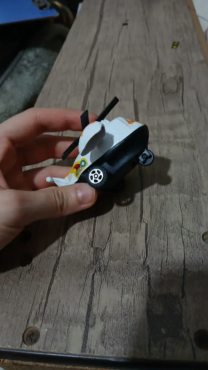 هلی کوپتر|اسباببازی بچه|لنگرود, |دیوار