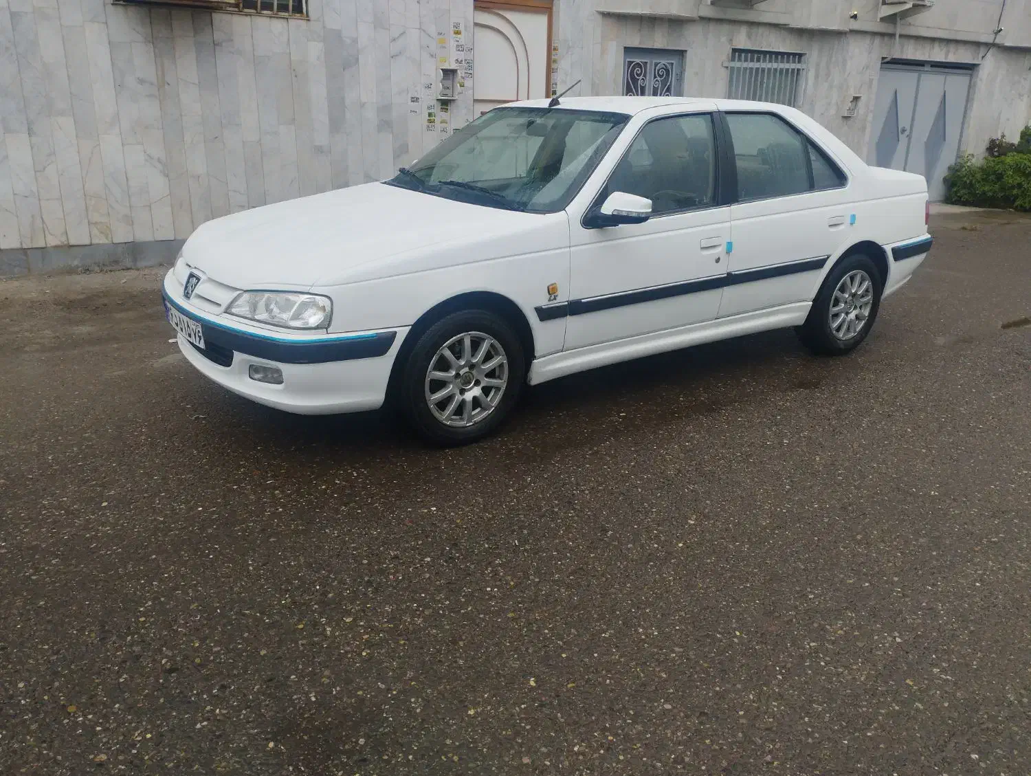 پژو پارس|خودرو سواری و وانت|لاهیجان, بازکیاگوراب|دیوار