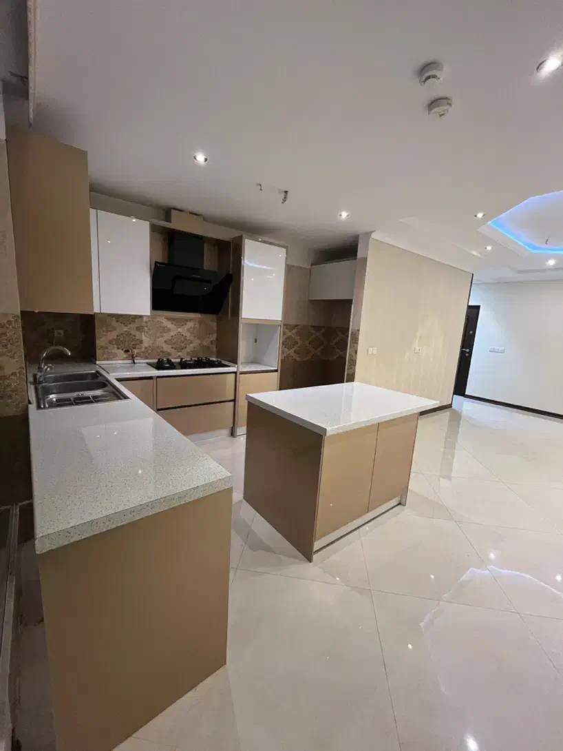 ۱۰۰ متر ۲ خواب / ویو دار / امکانات کامل|اجارهٔ آپارتمان|تهران, قیطریه|دیوار