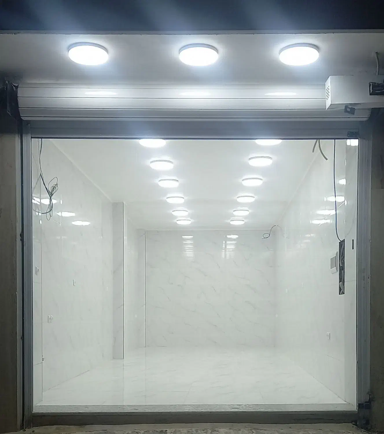 دفتر اسناد یا قضایی،مغازه لوازم  یا پزشکی یا یدکی|اجارهٔ دفتر کار، اتاق اداری، مطب|خمینی‌شهر, |دیوار