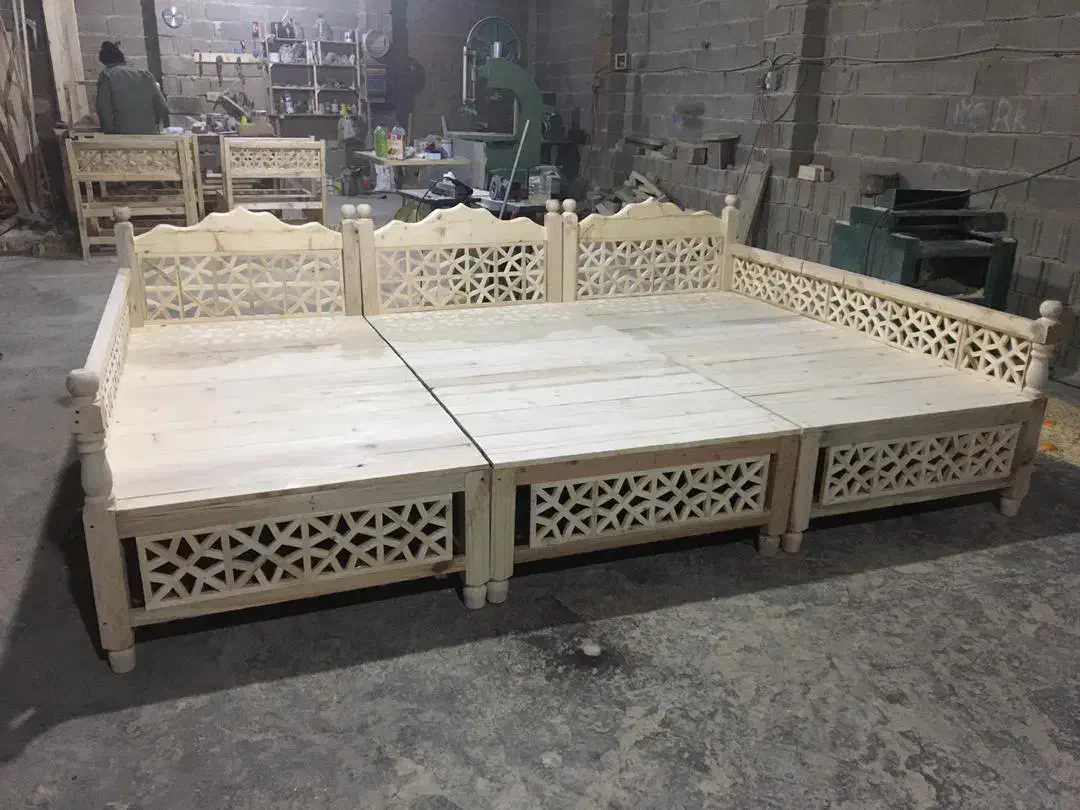 تخت سنتی|مبلمان خانگی و میز عسلی|شیراز, گچی|دیوار