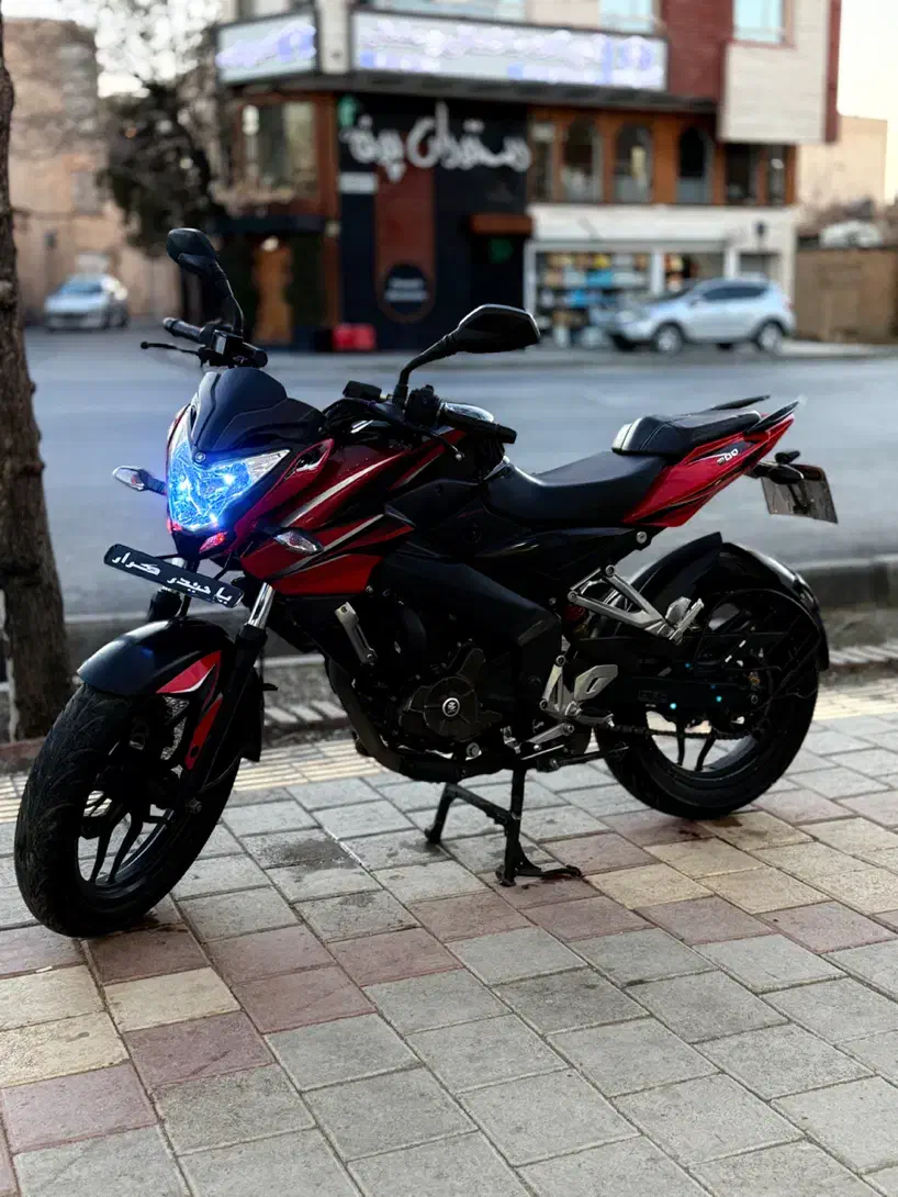 Ns200درجه یک|موتورسیکلت|همدان, |دیوار