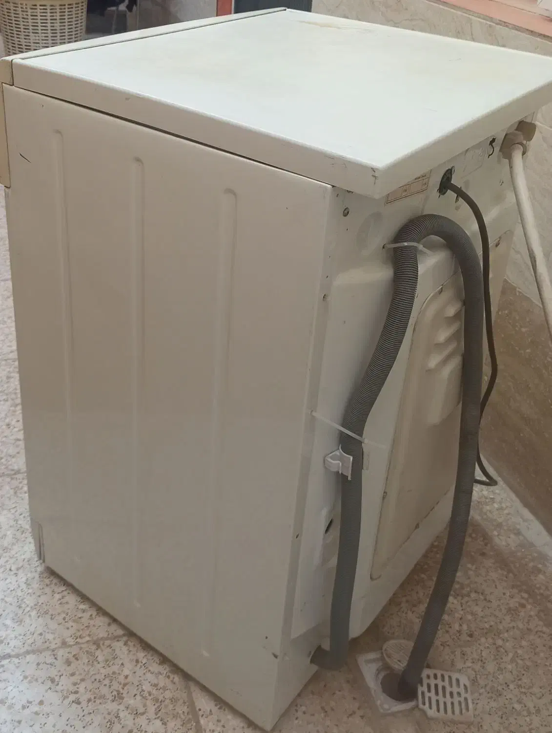 ماشین لباسشویی اسنوا|ماشین لباسشویی و خشک‌کن لباس|قم, نخودی|دیوار