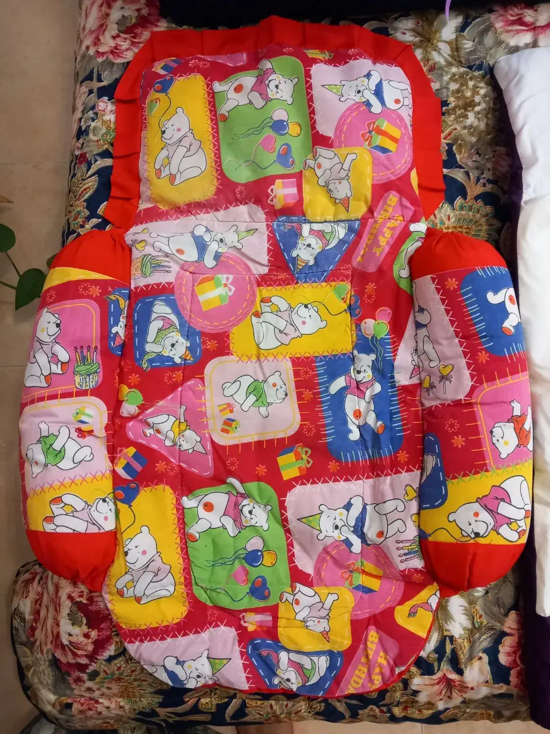 تشک پتو وقندق وتشک محافظ نوازدی|رختخواب، بالش، پتو|شاهرود, |دیوار