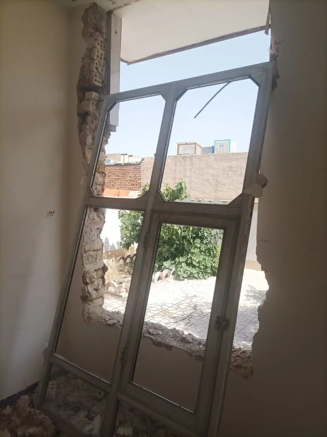 تخریب سوراخ کاری|خدمات پیشه و مهارت|نجفآباد, یزدانشهر|دیوار