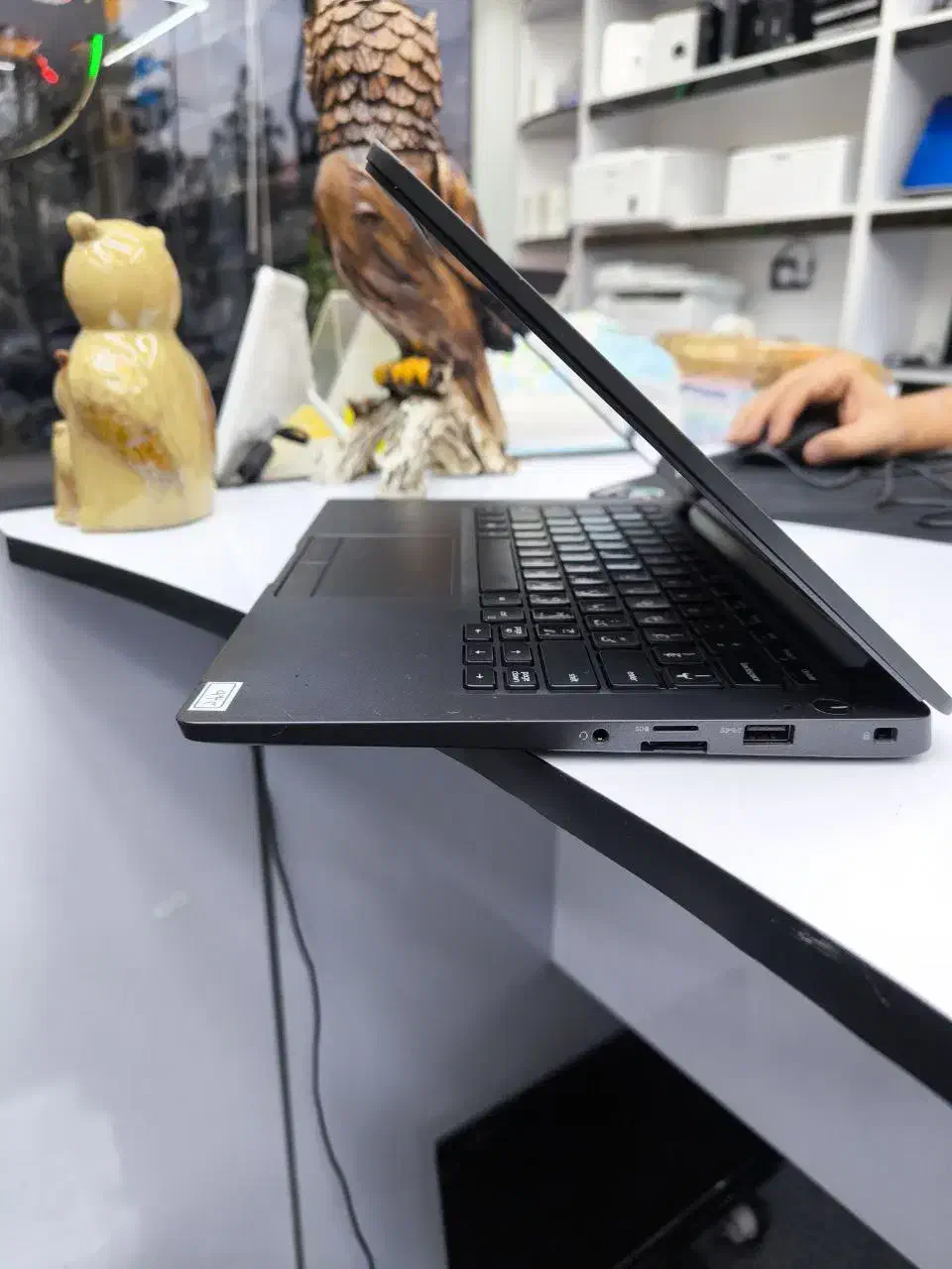 لپ تاپ دل 7300 لاتدیود cpu i7 نسل هشت|رایانه همراه|کرمانشاه, |دیوار