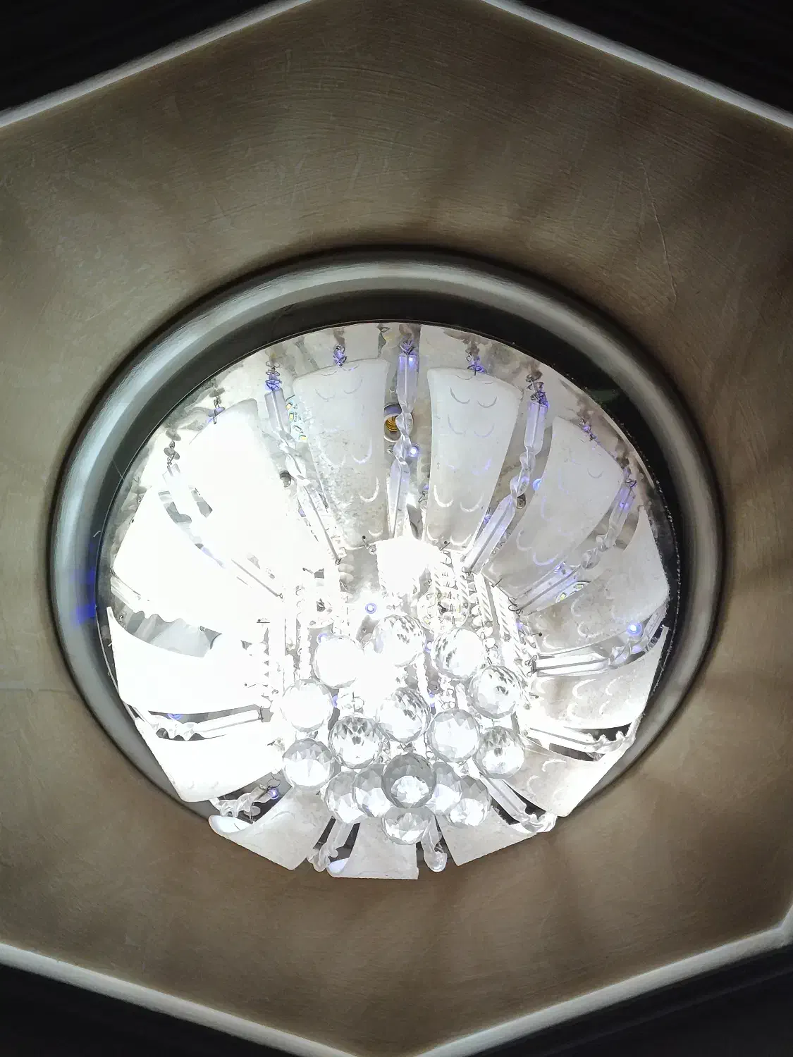 لوستره بلوری|لوستر و چراغ آویز|مشکیندشت, |دیوار