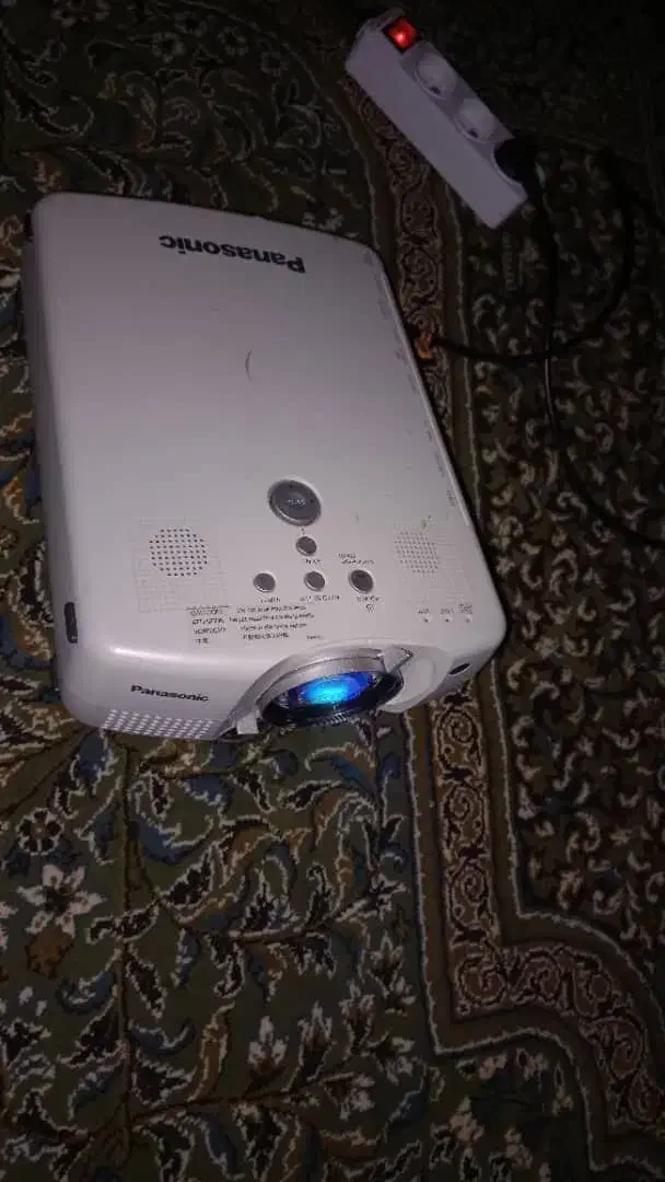 ویدئو پروژکتور پاناسونیک|تلویزیون و پروژکتور|شادگان, |دیوار