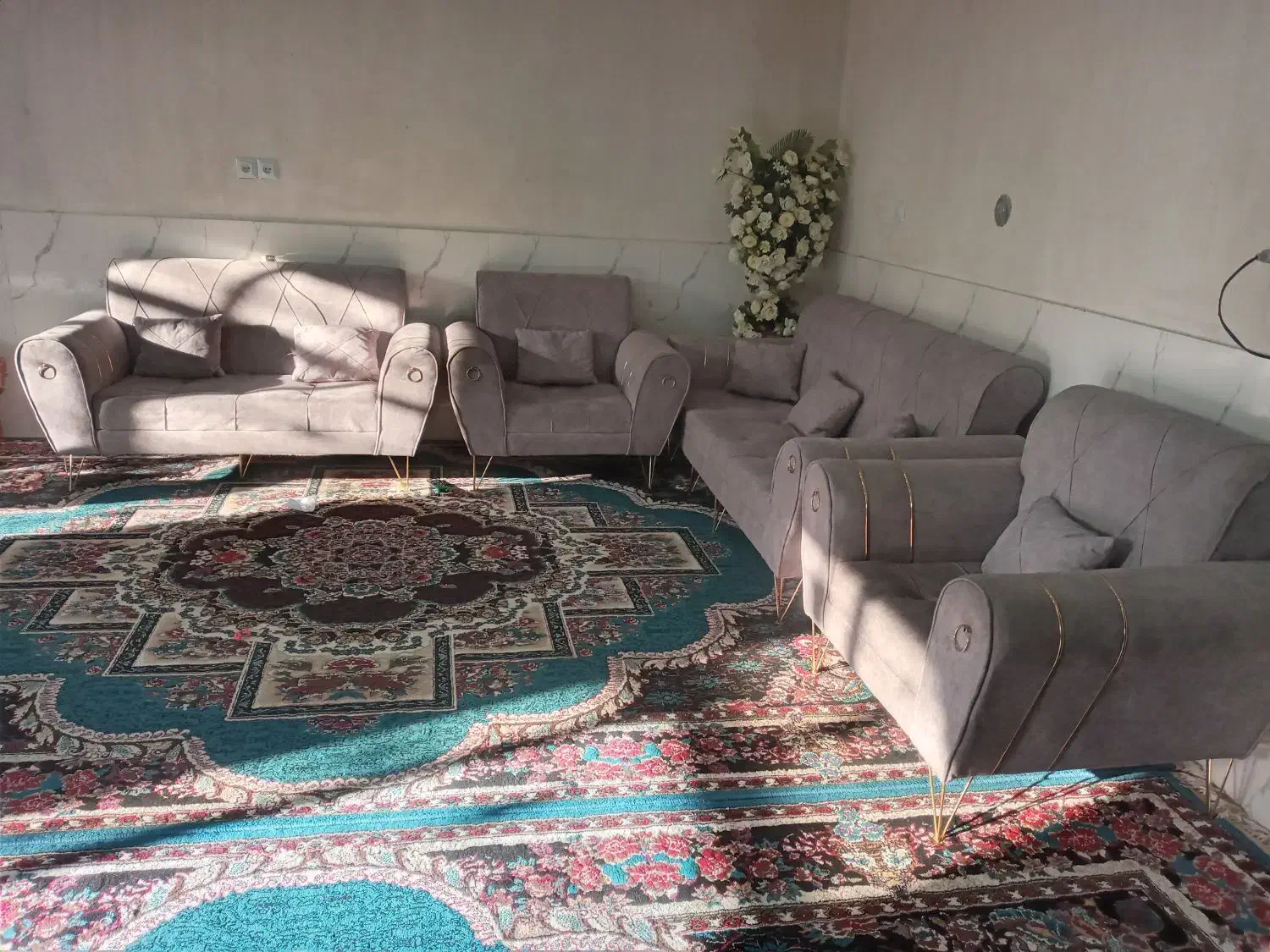 مبل تمیز|مبلمان خانگی و میز عسلی|یاسوج, |دیوار