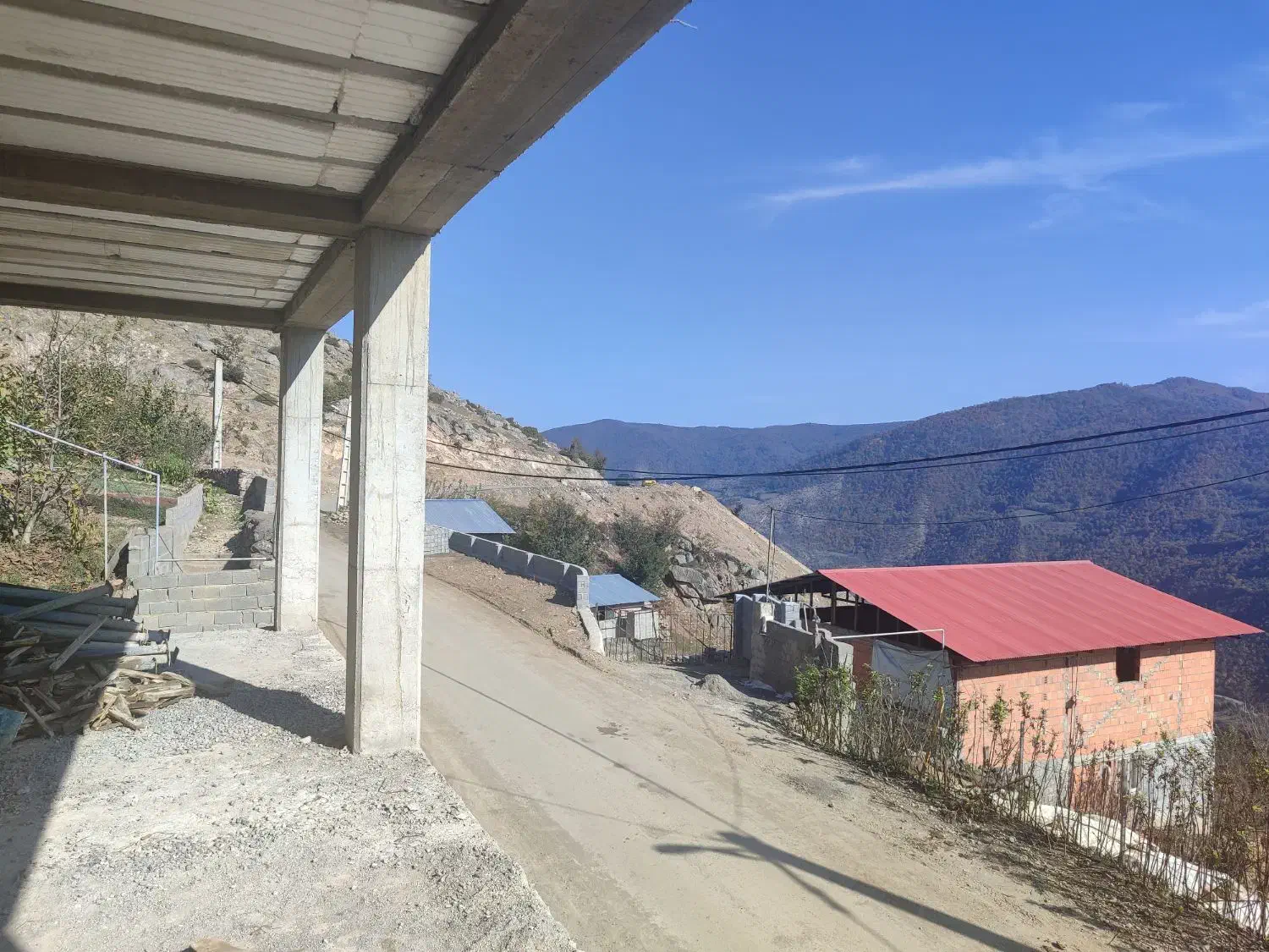 فروش ویلا نیم ساخت|فروش خانه و ویلا|آلاشت, |دیوار