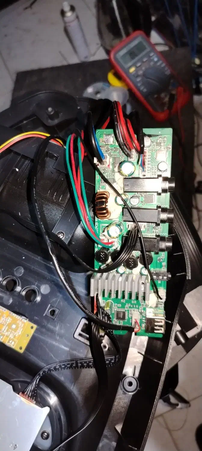 اسپیکر تعمیرات|سیستم صوتی خانگی|اصفهان, شهرک کاوه|دیوار